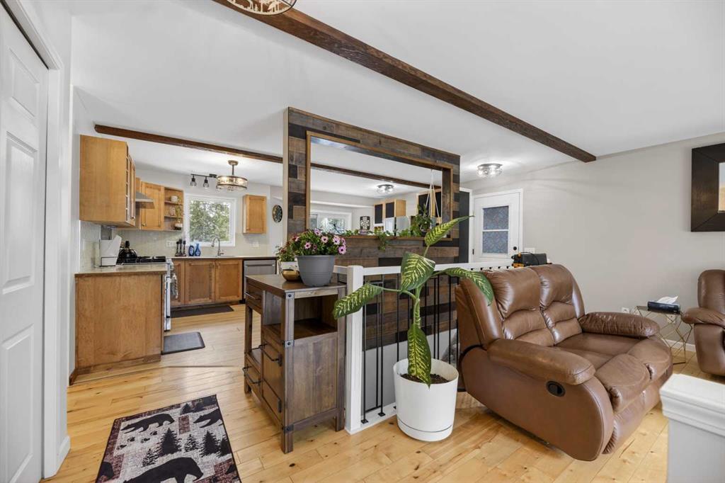 Picture for 239, 5241 Township Road 325 A  