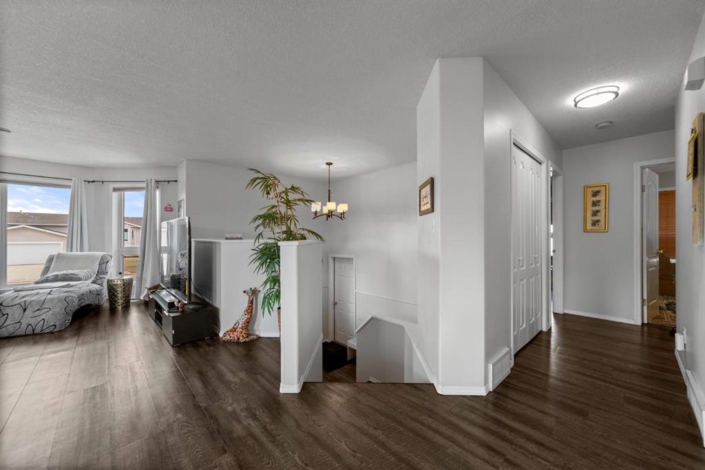 Picture for 4201 66 Street 