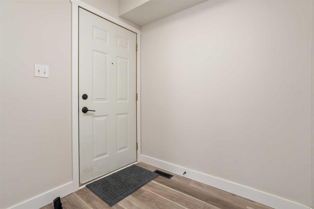 Picture for 101B, 4917 68 Street 