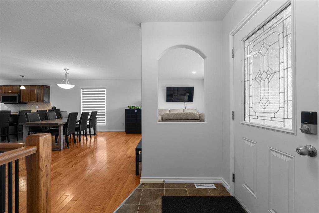 Picture for 5905 53 Avenue 