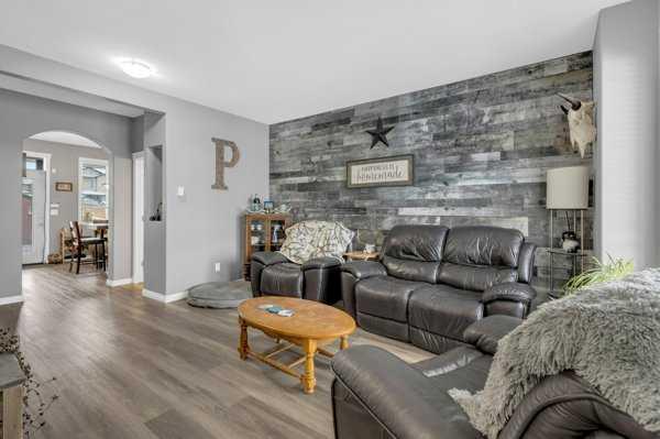 Picture for 124 Kendrew Drive 