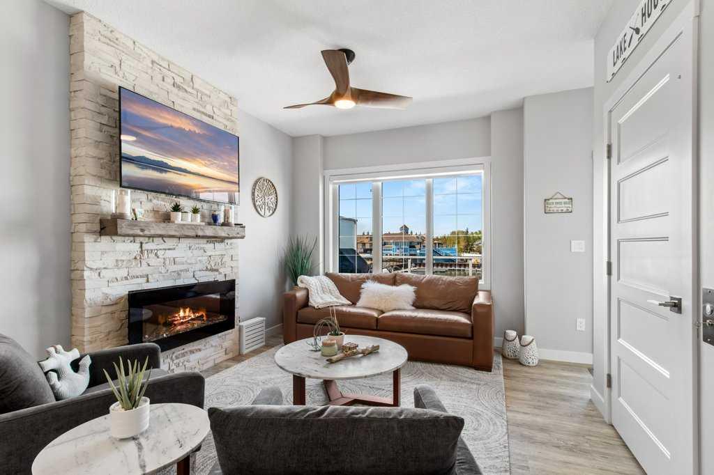 Picture for 113, 5210 Lakeshore Drive 
