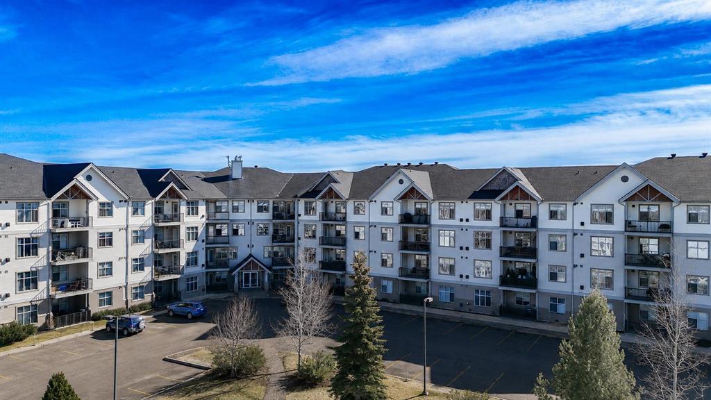 Picture for 114, 100 Lakeway Boulevard 