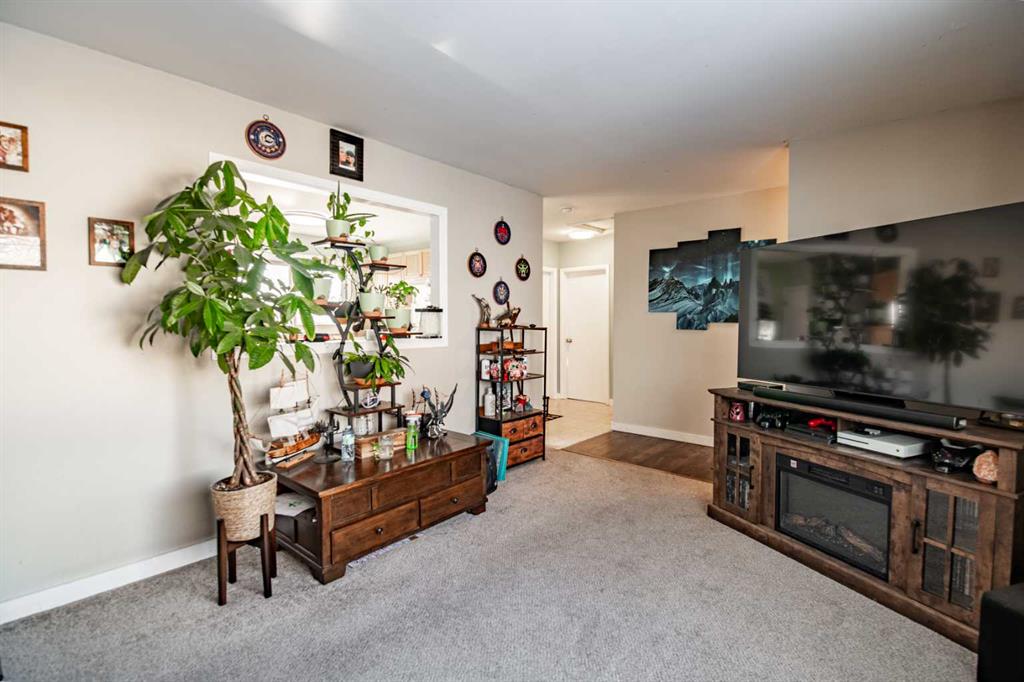 Picture for 5903 56 Avenue 