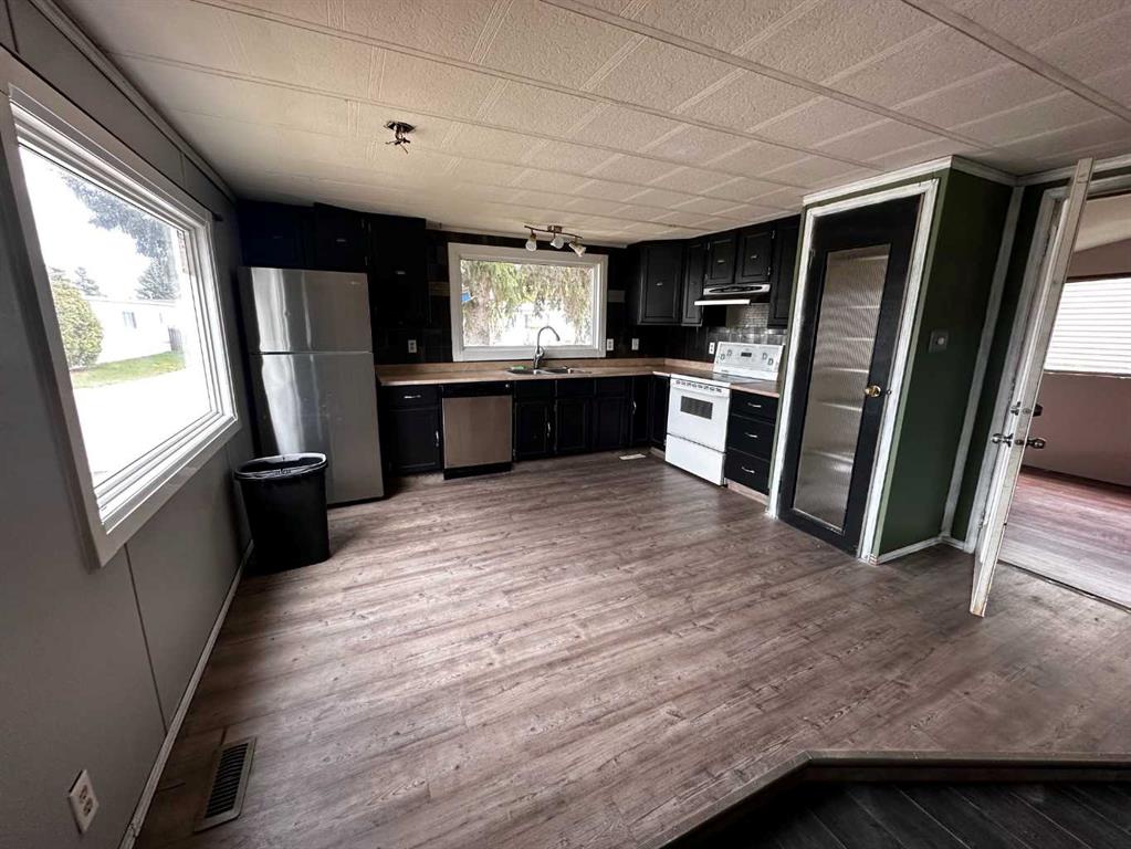 Picture for 68 Norby Crescent 
