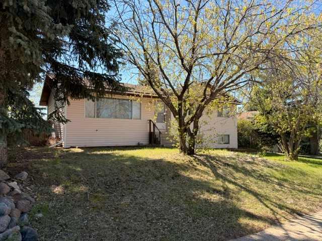 Picture for 4807 47 Street 
