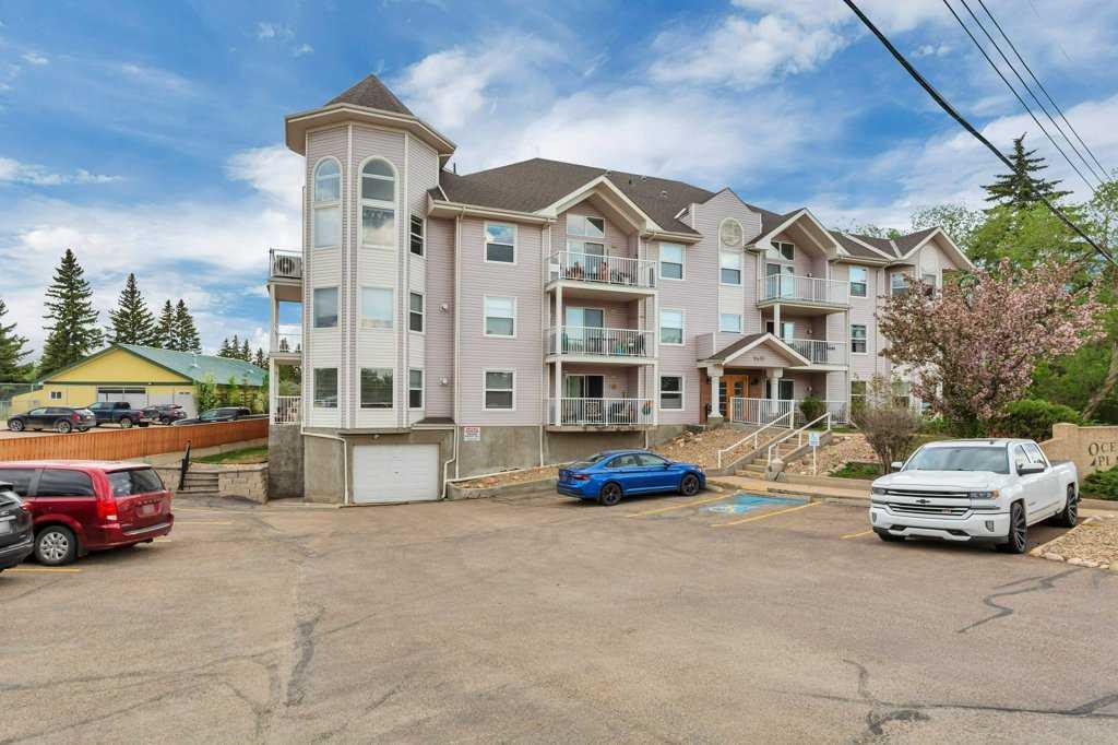 Picture for 103, 5435 Lakeshore Drive 