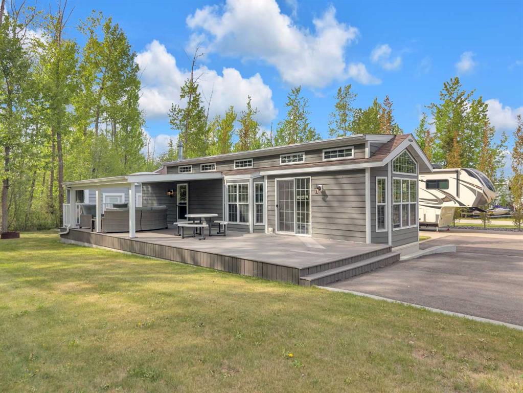 Picture for 28, 41310 Range Road 282  