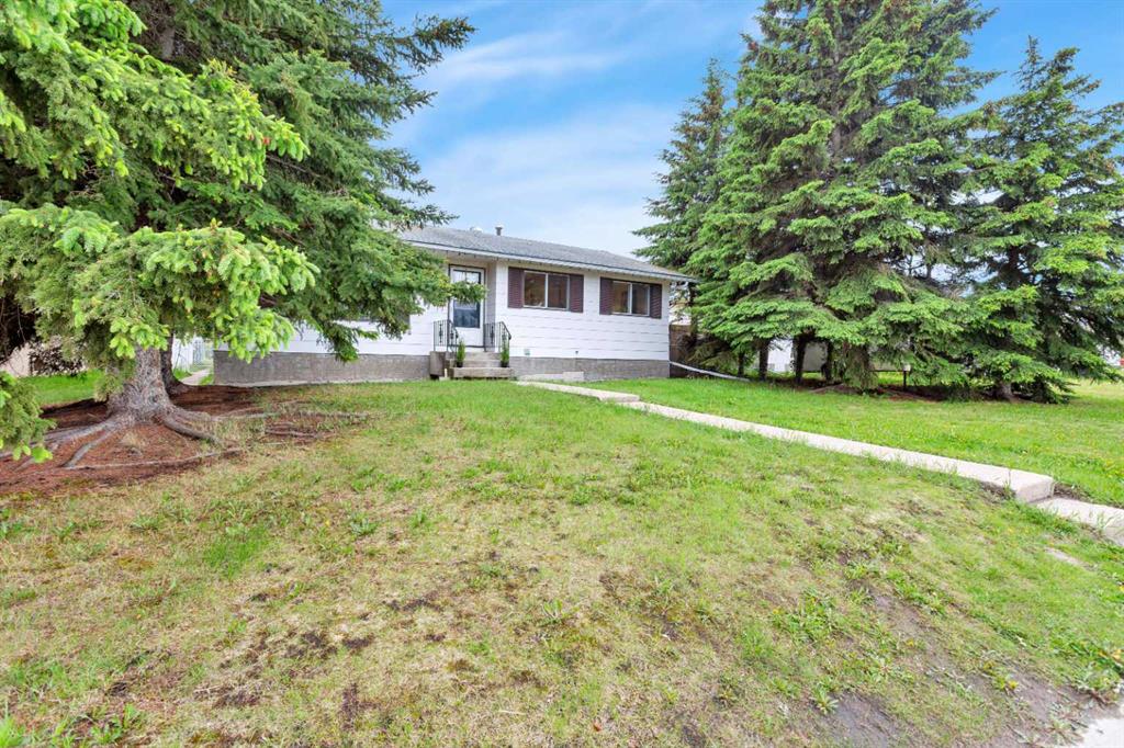 Picture for 4617 54 Avenue 