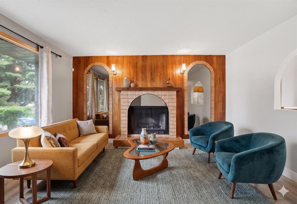 Picture for 1 Hallgren Avenue 