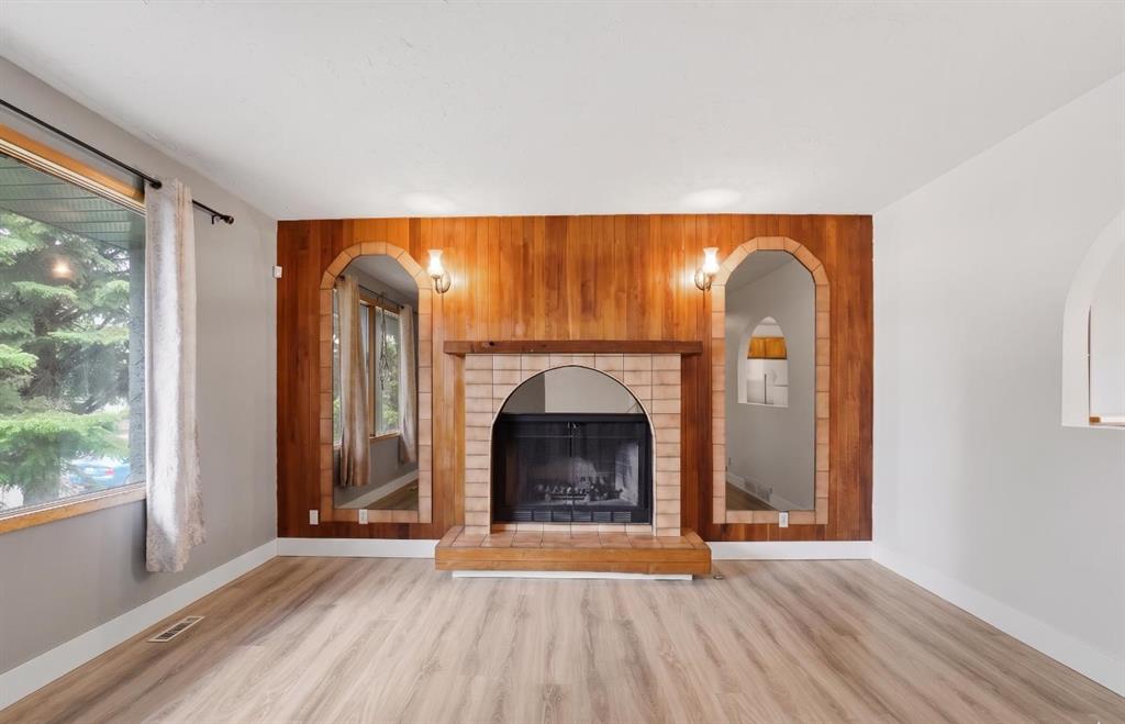 Picture for 1 Hallgren Avenue 