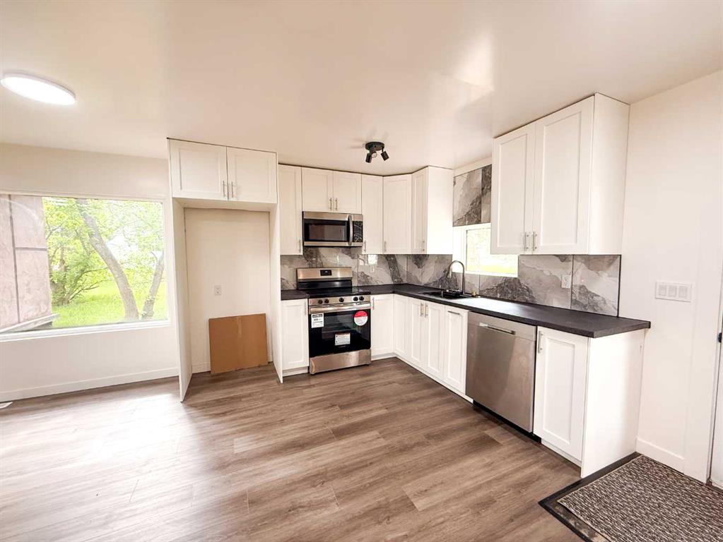 Picture for 4932 48 Street 