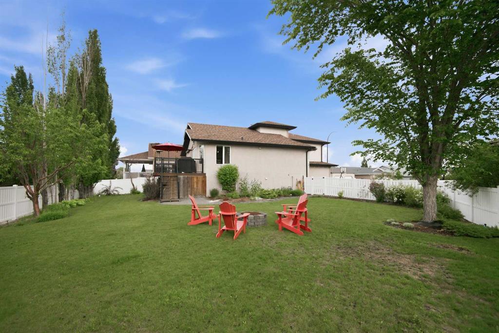 Picture for 156 Aubrey Close 