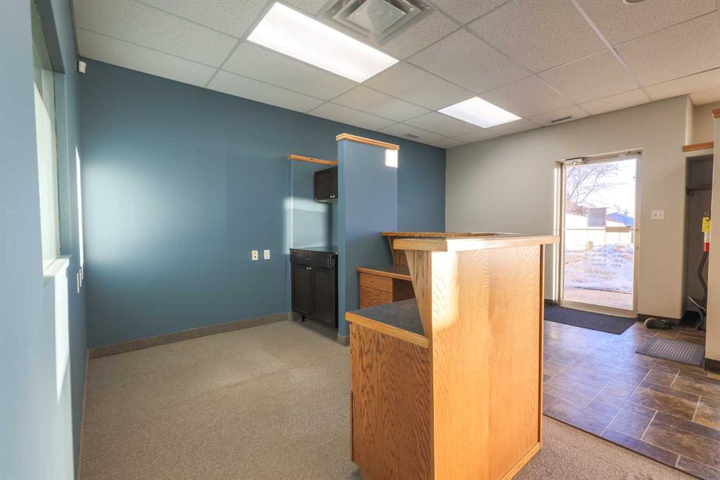 Picture for Unit 2, 5204 49 Street 