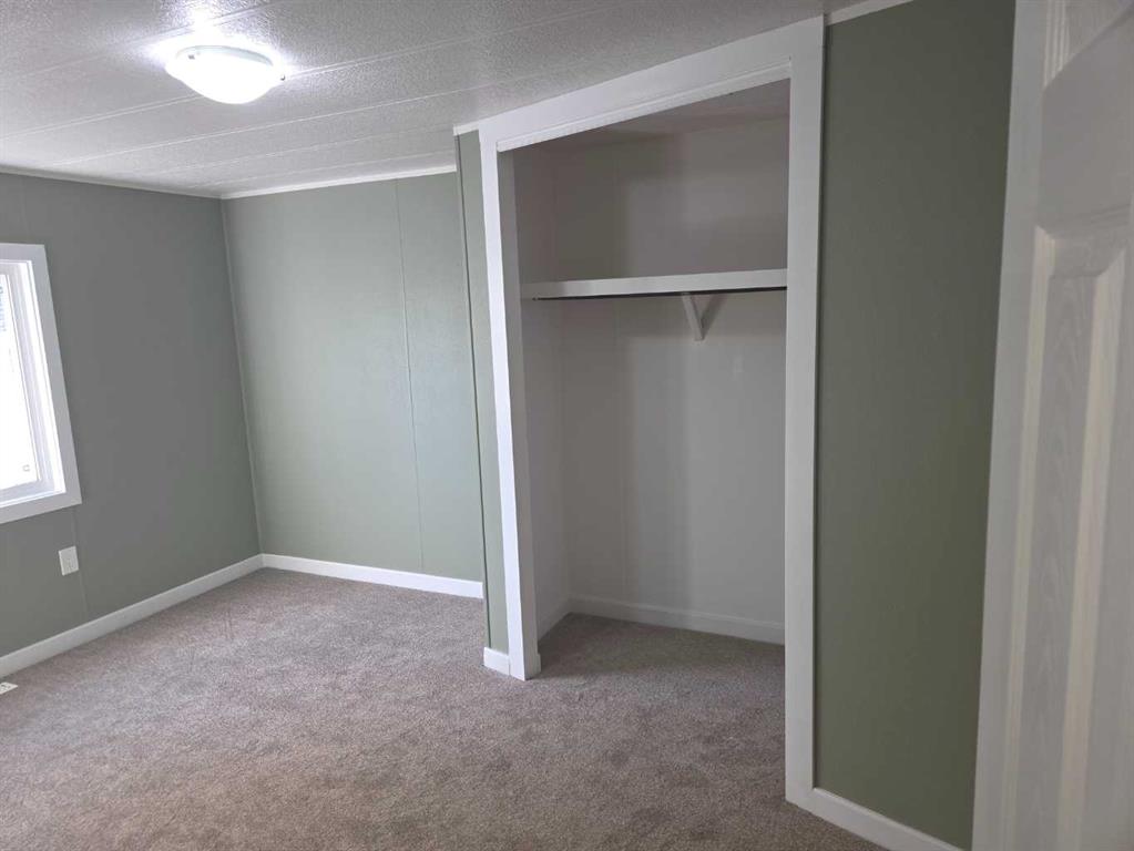 Picture for 141, 5344 76 Street  https://www.cirrealty.ca/reb/cara/6/A2261236_18.jpg