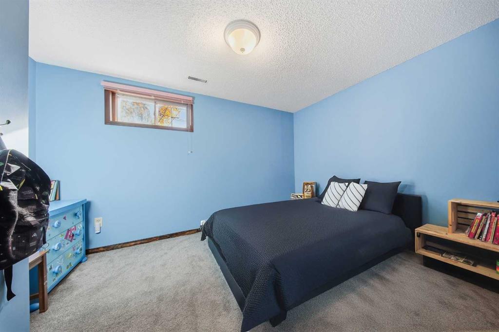 Picture for 55 Nyman Crescent  https://www.cirrealty.ca/reb/cara/6/A2262976_24.jpg