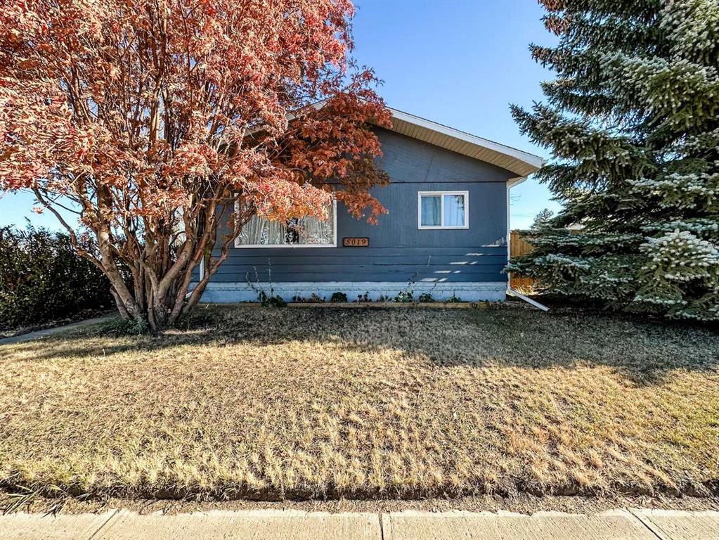 Picture for 5019 46 Street 