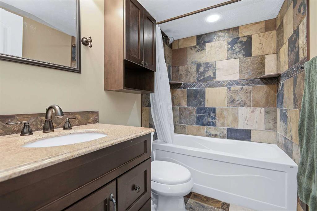 Picture for 184 Jenner Crescent  https://www.cirrealty.ca/reb/cara/6/A2265586_17.jpg