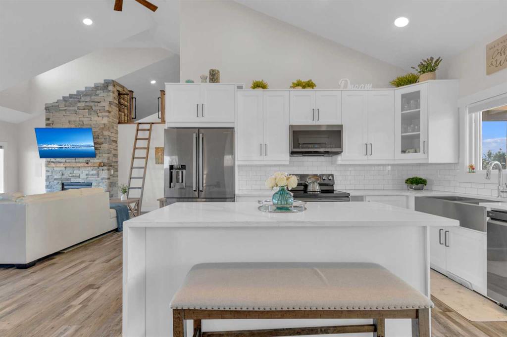 Picture for 1505 Township Road 394   https://www.cirrealty.ca/reb/cara/6/A2266226_11.jpg