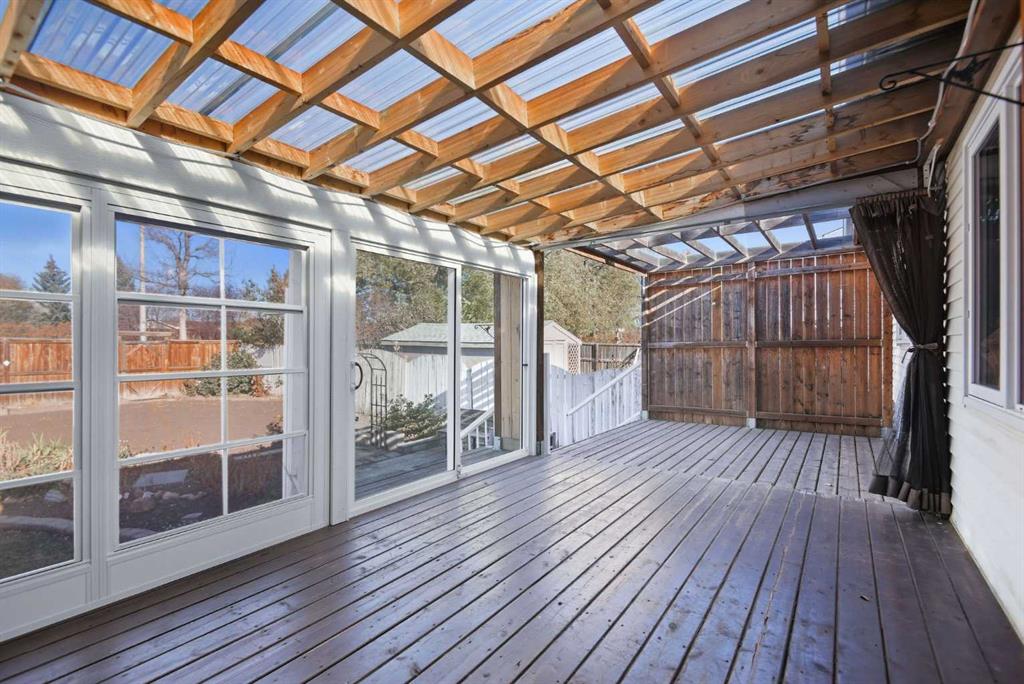 Picture for 93 Eastman Crescent  https://www.cirrealty.ca/reb/cara/6/A2266576_17.jpg