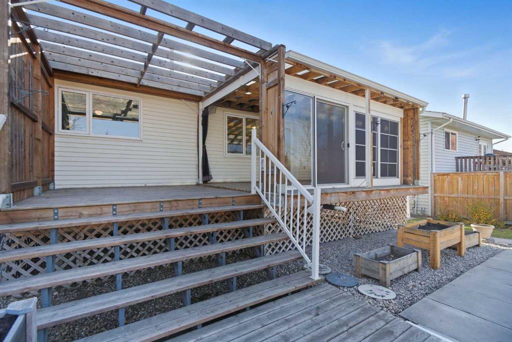 Picture for 93 Eastman Crescent  https://www.cirrealty.ca/reb/cara/6/A2266576_22.jpg