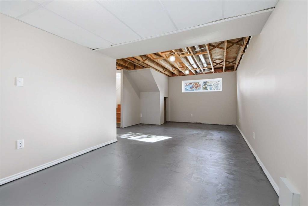 Picture for 93 Eastman Crescent  https://www.cirrealty.ca/reb/cara/6/A2266576_28.jpg