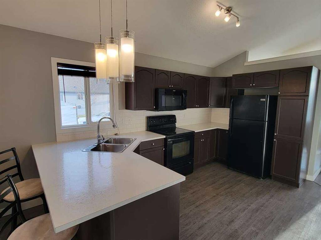 Picture for 7529 Westpointe Drive  https://www.cirrealty.ca/reb/cara/6/A2266826_8.jpg