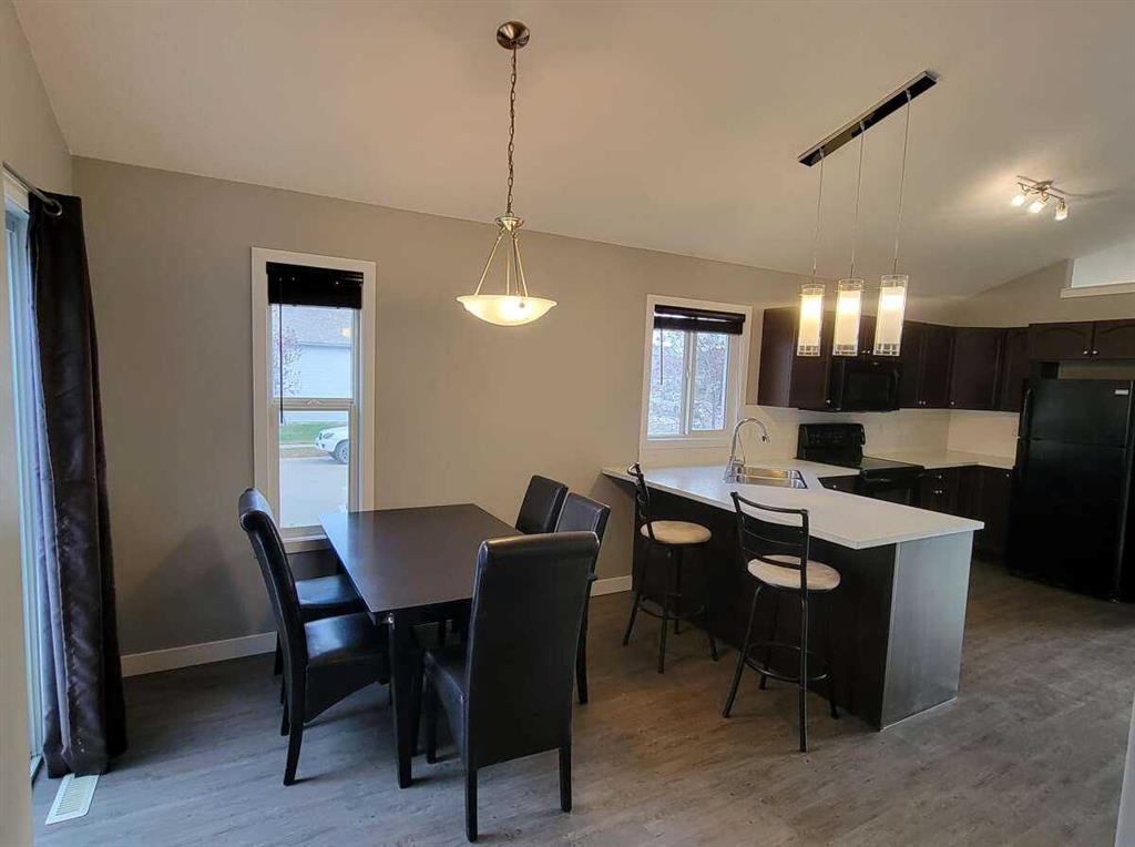 Picture for 7529 Westpointe Drive  https://www.cirrealty.ca/reb/cara/6/A2266826_9.jpg