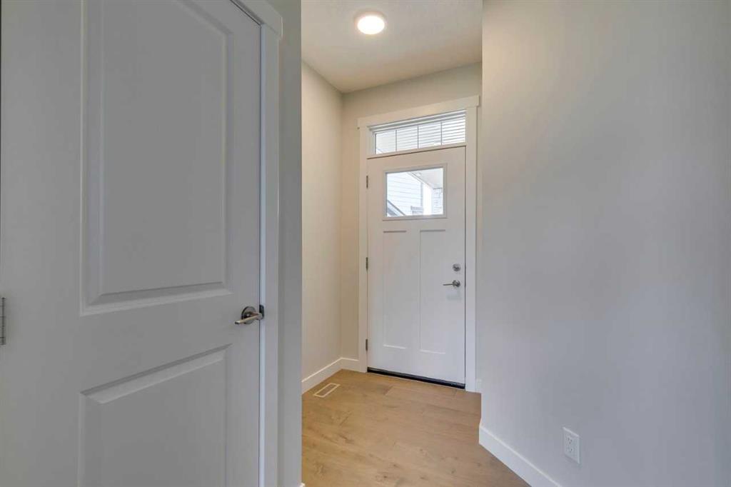 Picture for 105 Legacy Reach Crescent SE