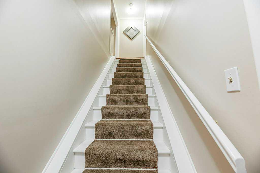 Picture for 22 Poplar Crescent 