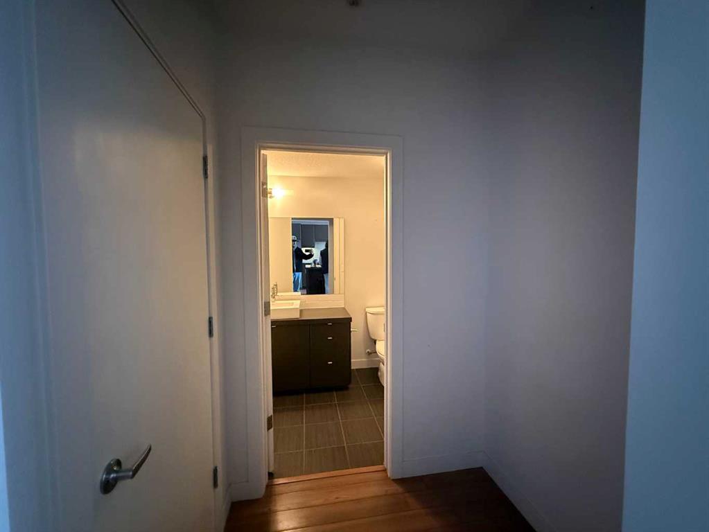 Picture for 5309, 2660 22 Street 