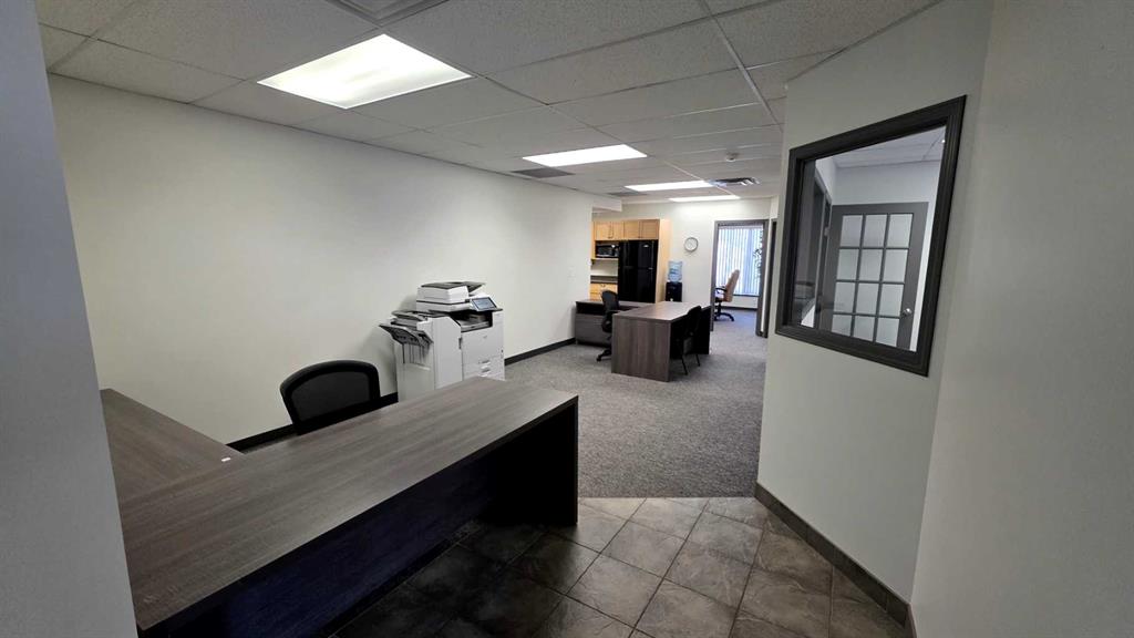 Picture for 225, 5114 58 Street 