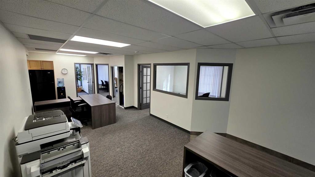 Picture for 225, 5114 58 Street 