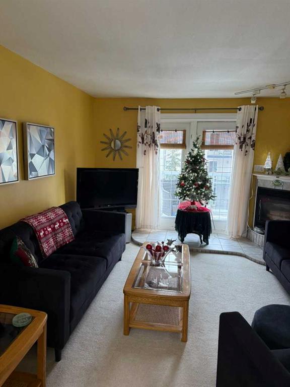 Picture for 201, 5519 Kerry Wood Drive 