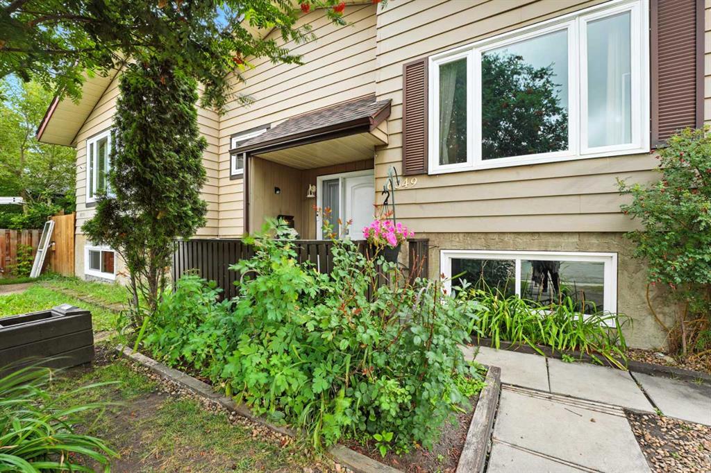 Picture for 6349 58 Avenue 