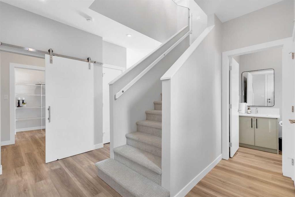 Picture for 252 Emerald Drive 