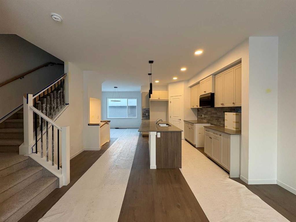 Picture for 3586 Chestermere Boulevard 