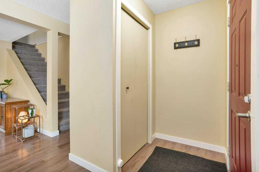 Picture for 181 Baile Close 