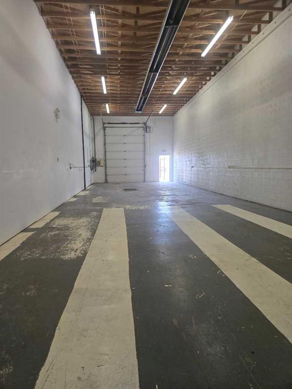 Picture for 329 9 Street E