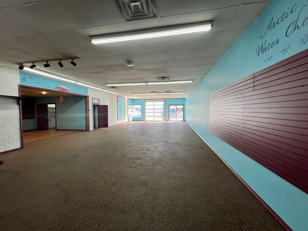 Picture for 2, 5804 50 Avenue 