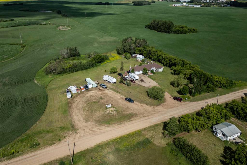 Picture for 43440 Range Road 113  