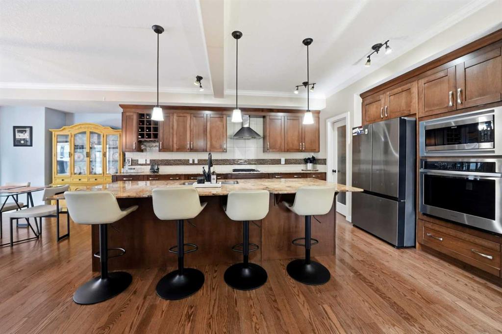 Picture for 247 Kingston Way SE