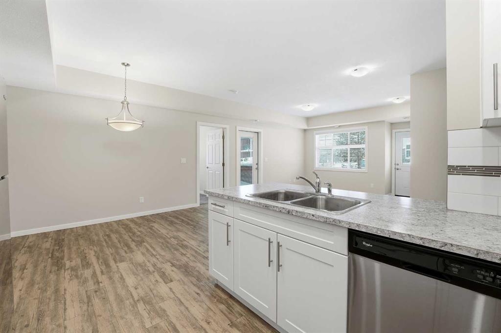 Picture for F4, 5300 Vista Trail 