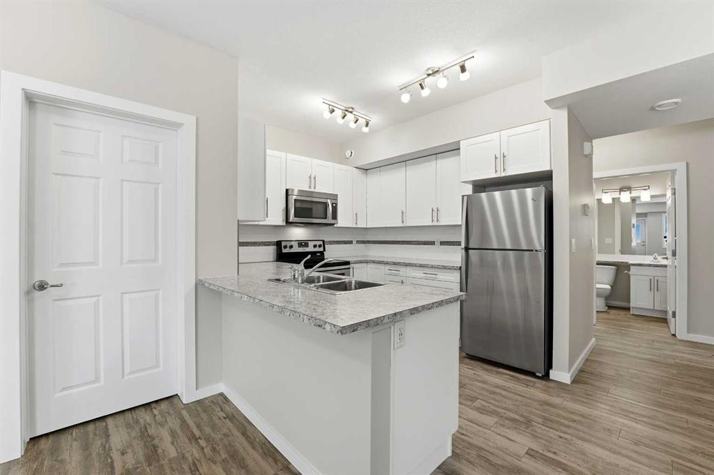 Picture for F4, 5300 Vista Trail 