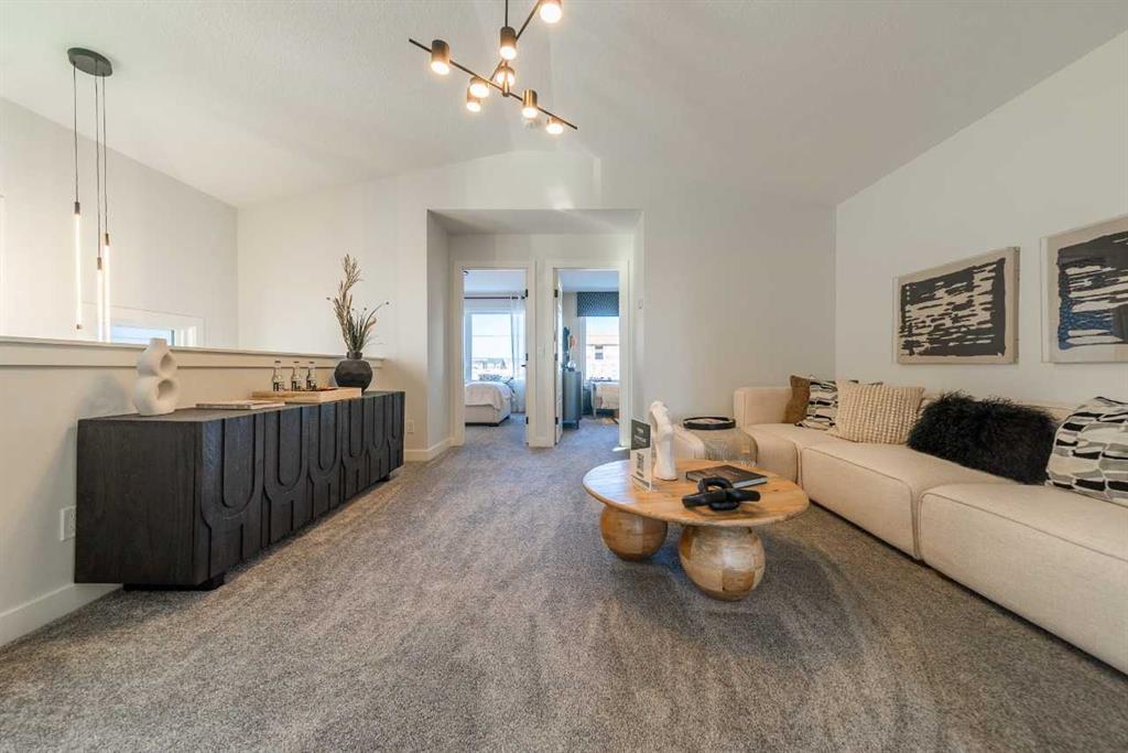 Picture for 576 Buffaloberry Manor SE