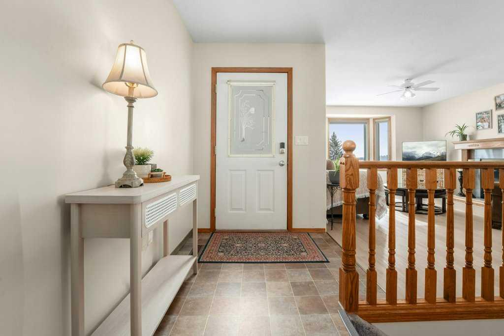 Picture for 6418 55 Avenue  