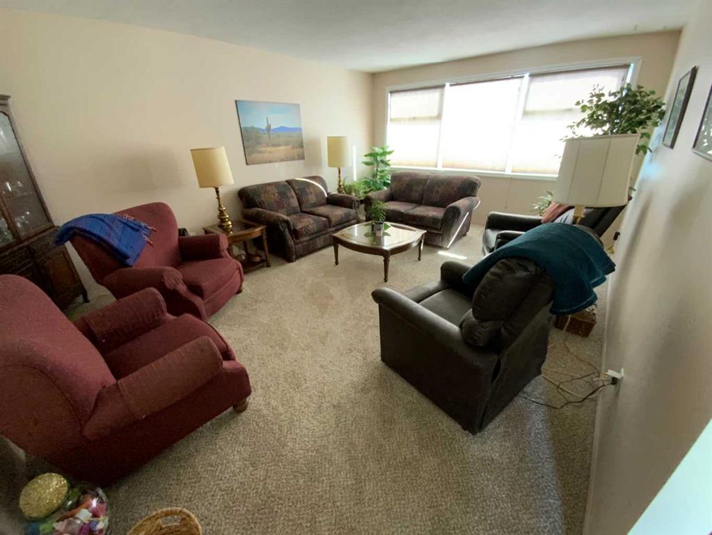 Picture for 5104 40 Street 