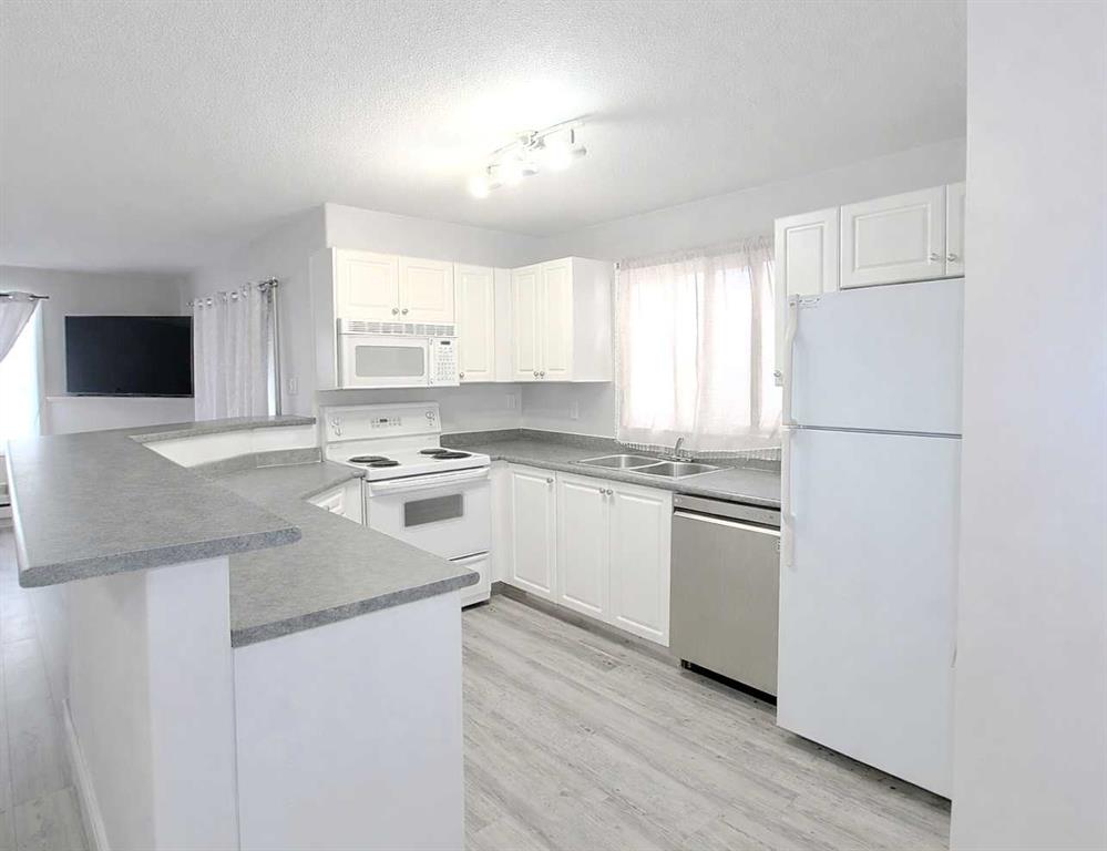 Picture for 1301, 12A Ironside Street 