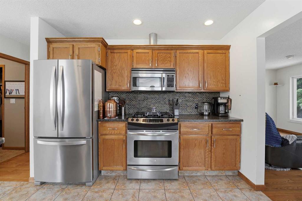 Picture for 4419 57 Avenue 