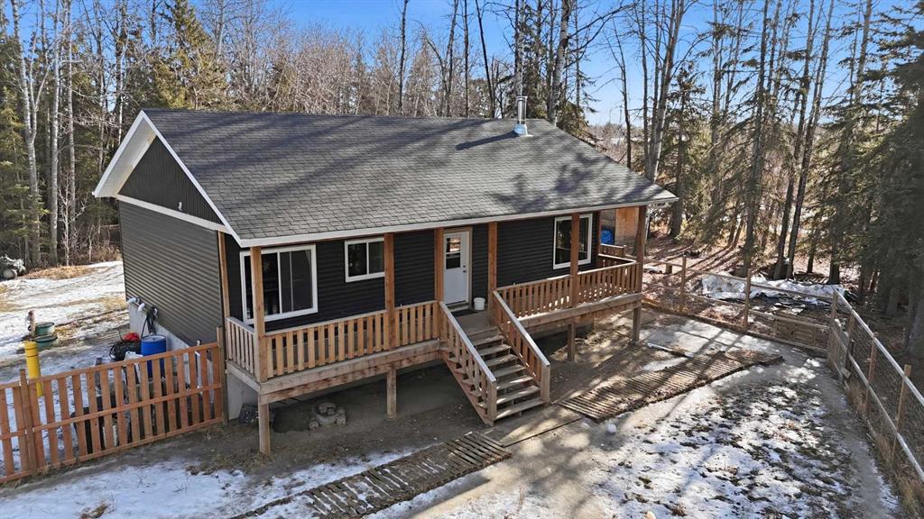 Picture for 44015 Township Road 37-4  